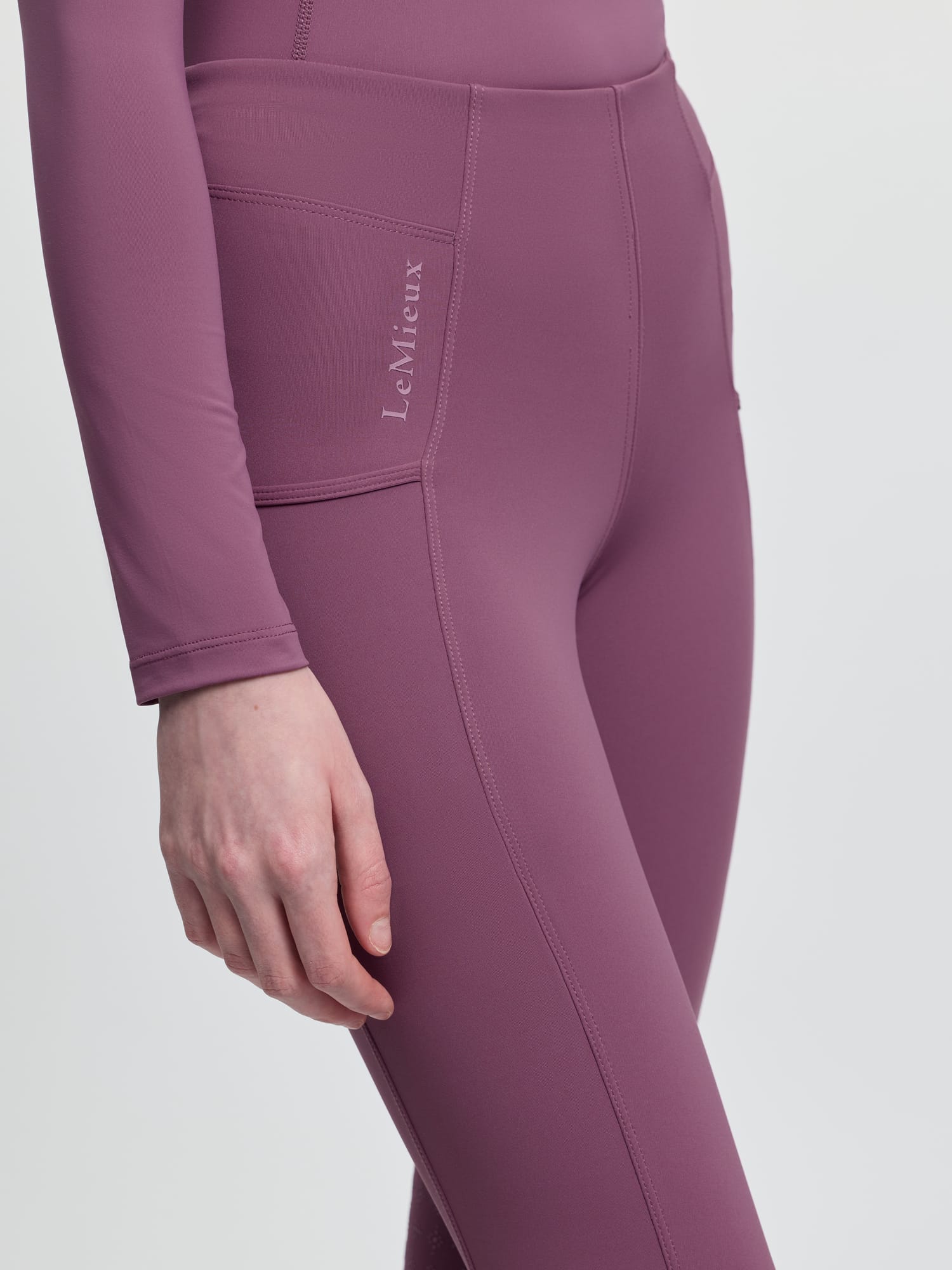 LeMieux Young Rider Orla Pull On Breech - Mallow image 2