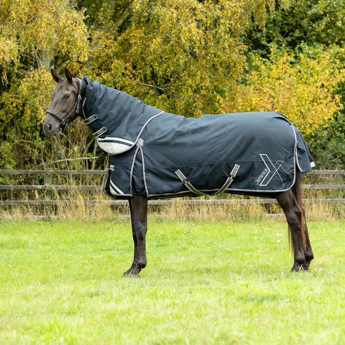 Hy Equestrian DefenceX Shield 50g Turnout Rug With Detachable Neck Navy