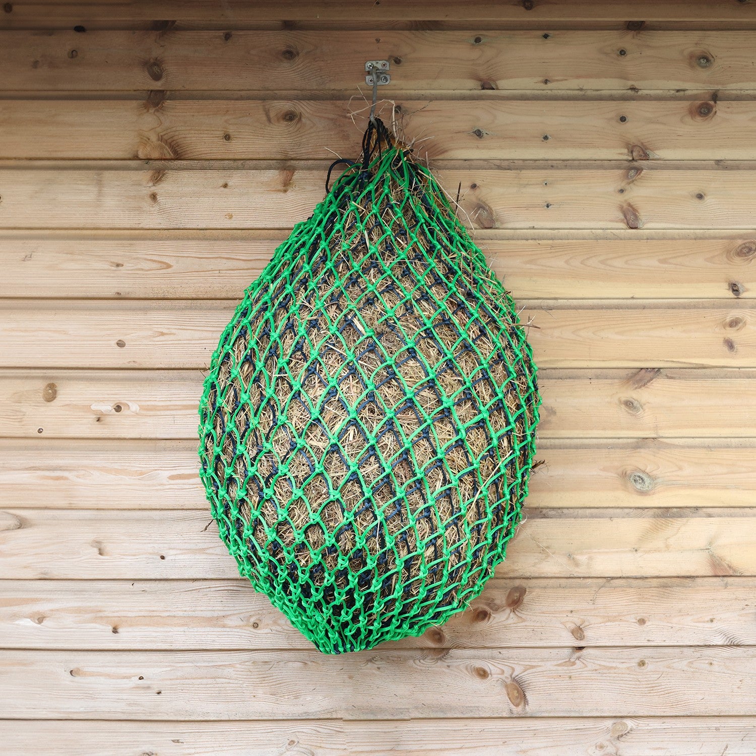 Slow Flow Ultra Haynet By Hy Equestrian - Green/Navy