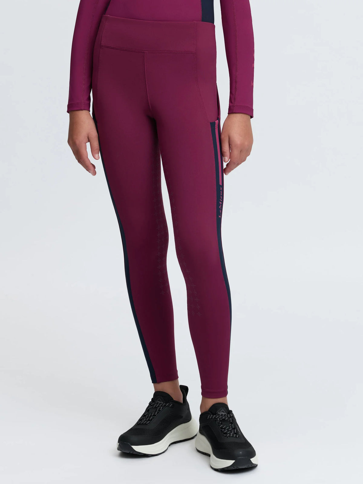 LeMieux Young Rider Orla Pull Ons - Blackberry