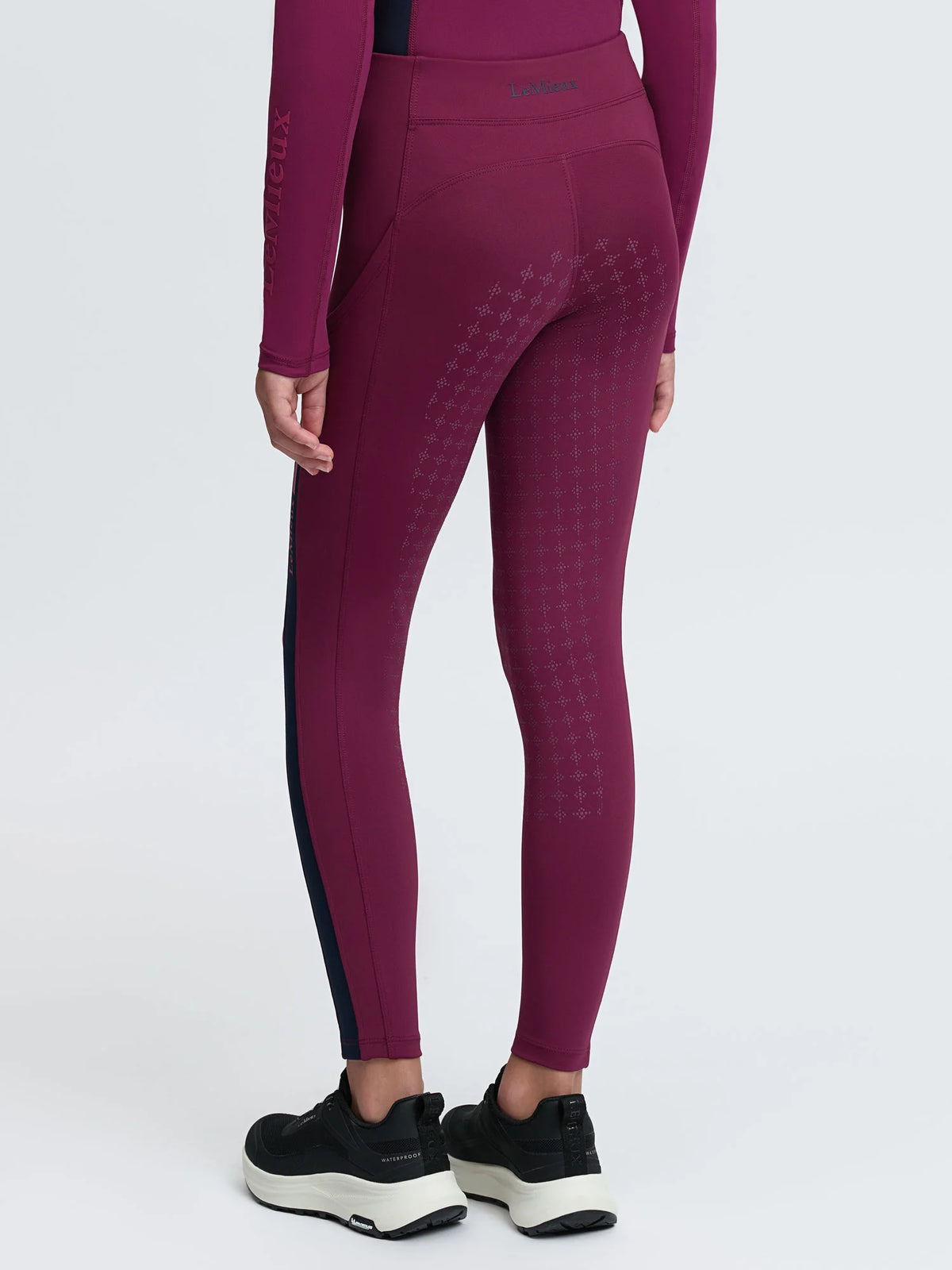 LeMieux Young Rider Orla Pull Ons - Blackberry