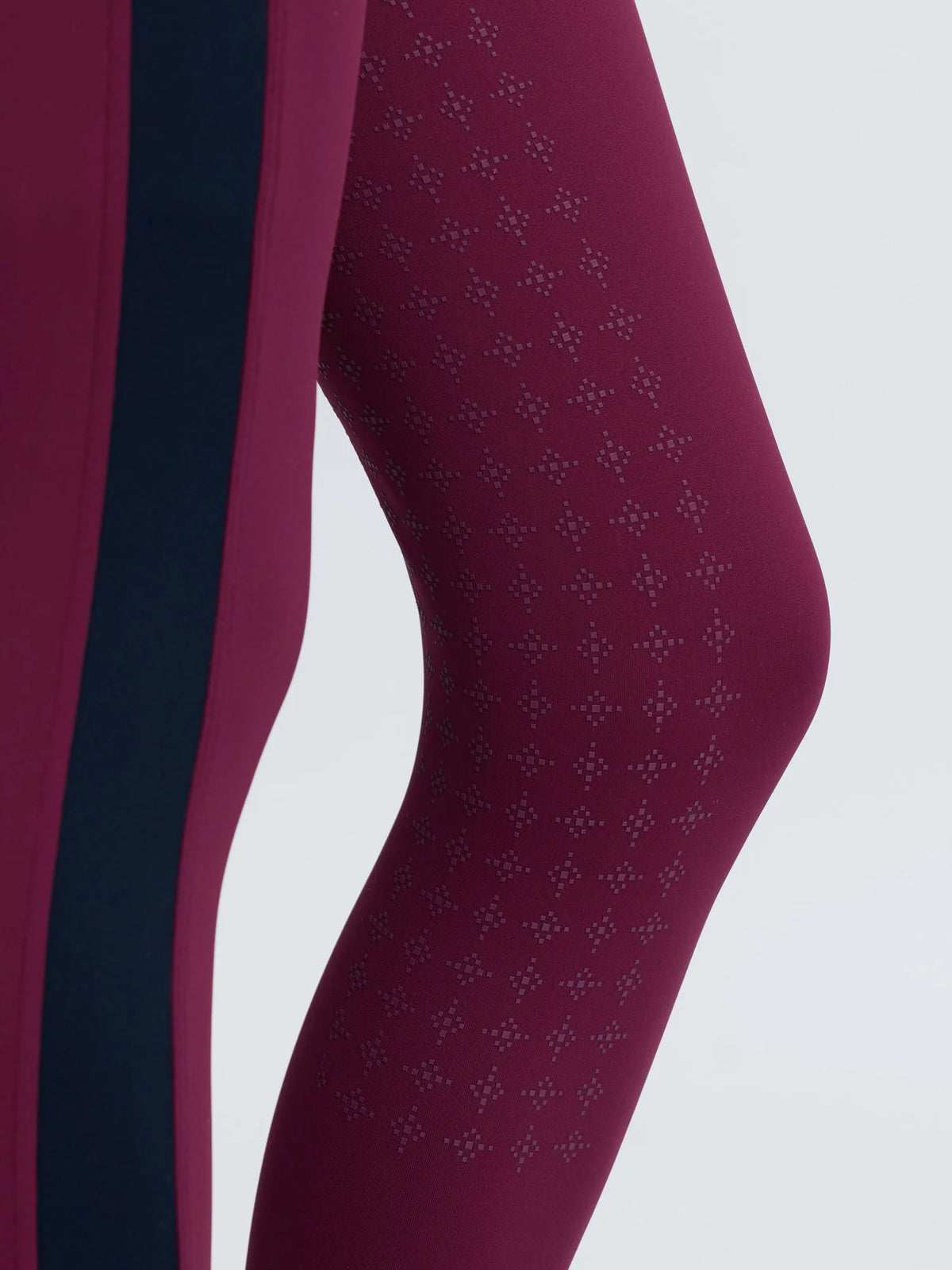 LeMieux Young Rider Orla Pull Ons - Blackberry