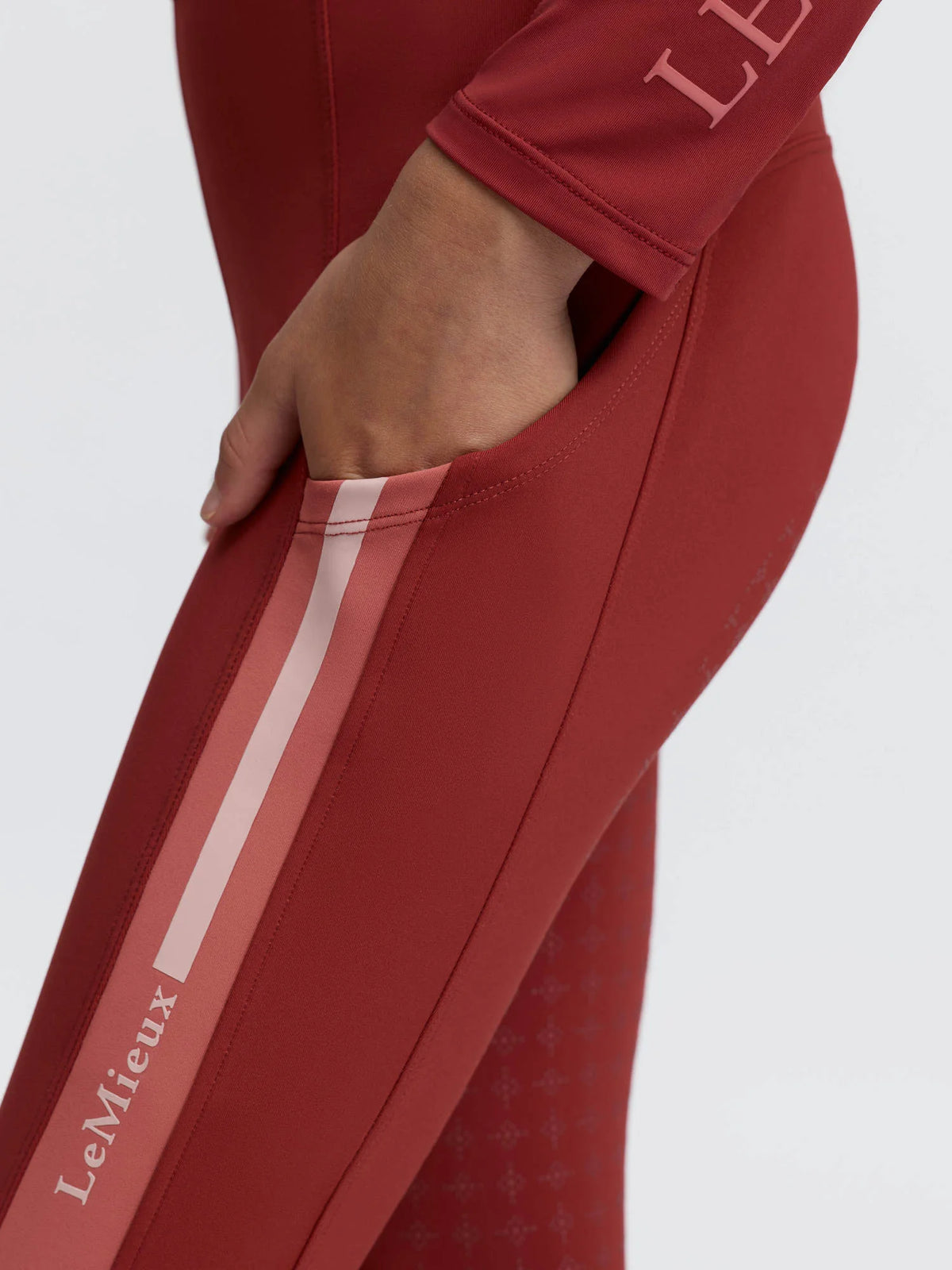 LeMieux Young Rider Orla Pull Ons - Russet