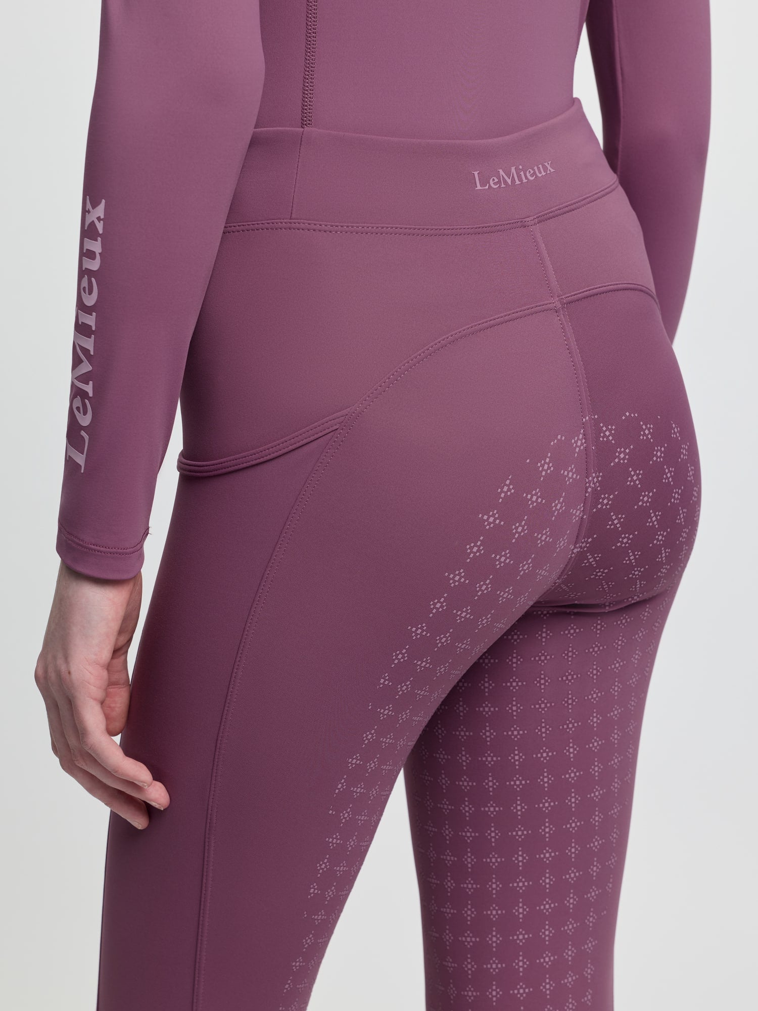 LeMieux Young Rider Orla Pull On Breech - Mallow image 1