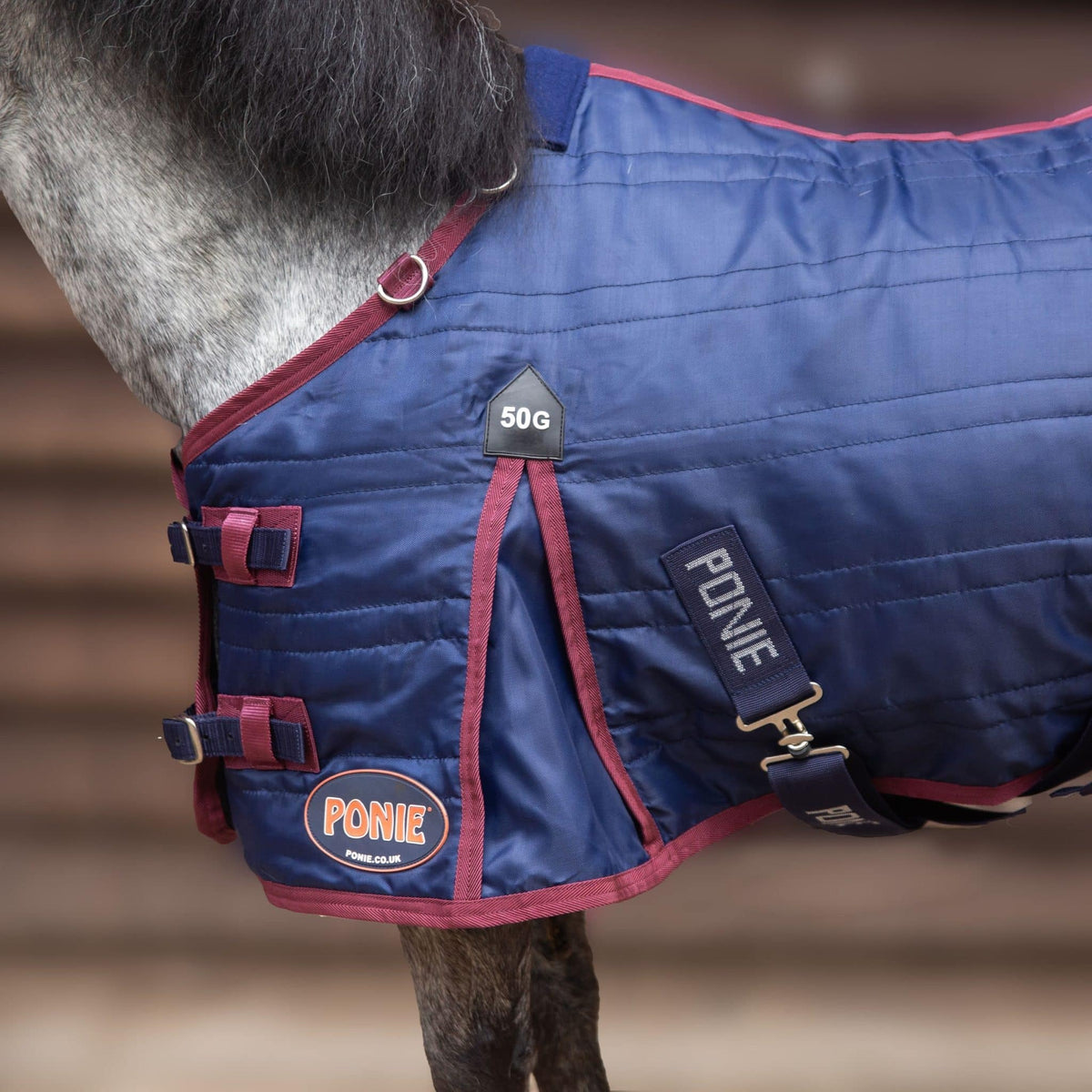 Gallop Ponie 50g Stable Rug image 1